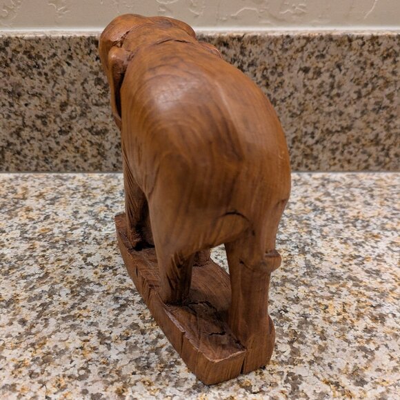 Vintage Small Wooden Elephant – Hand Carved, 5" Tall, Missing One Tusk - Picture 3 of 7